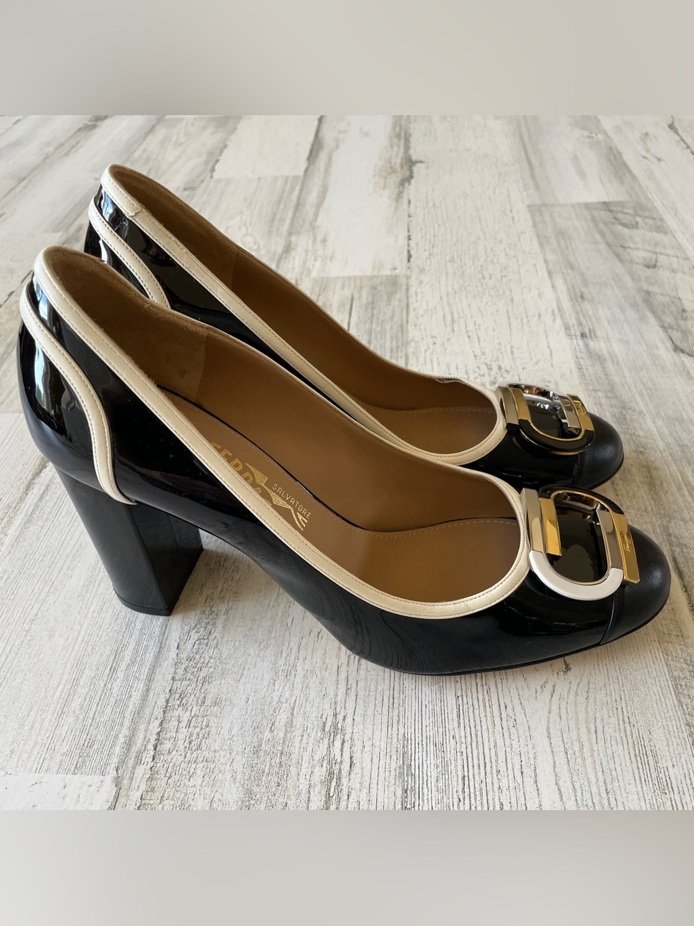 Salvatore Ferragamo Black & White Patent Leather Block Heels Sz 10.5 B - Picture 2 of 11